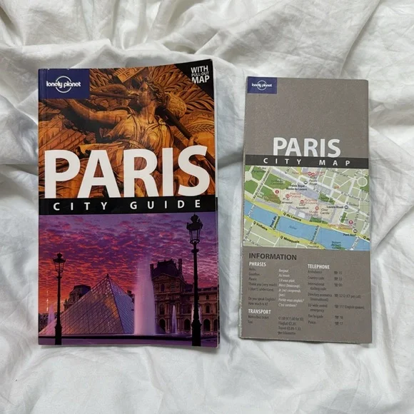 Lonely Planet Paris City Guide Paperback Book with Pull-Out Map. 8th Edition. - Picture 7 of 16